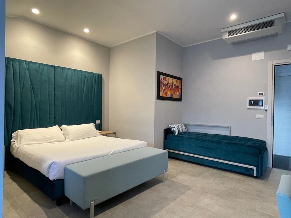 Hotel SantElia