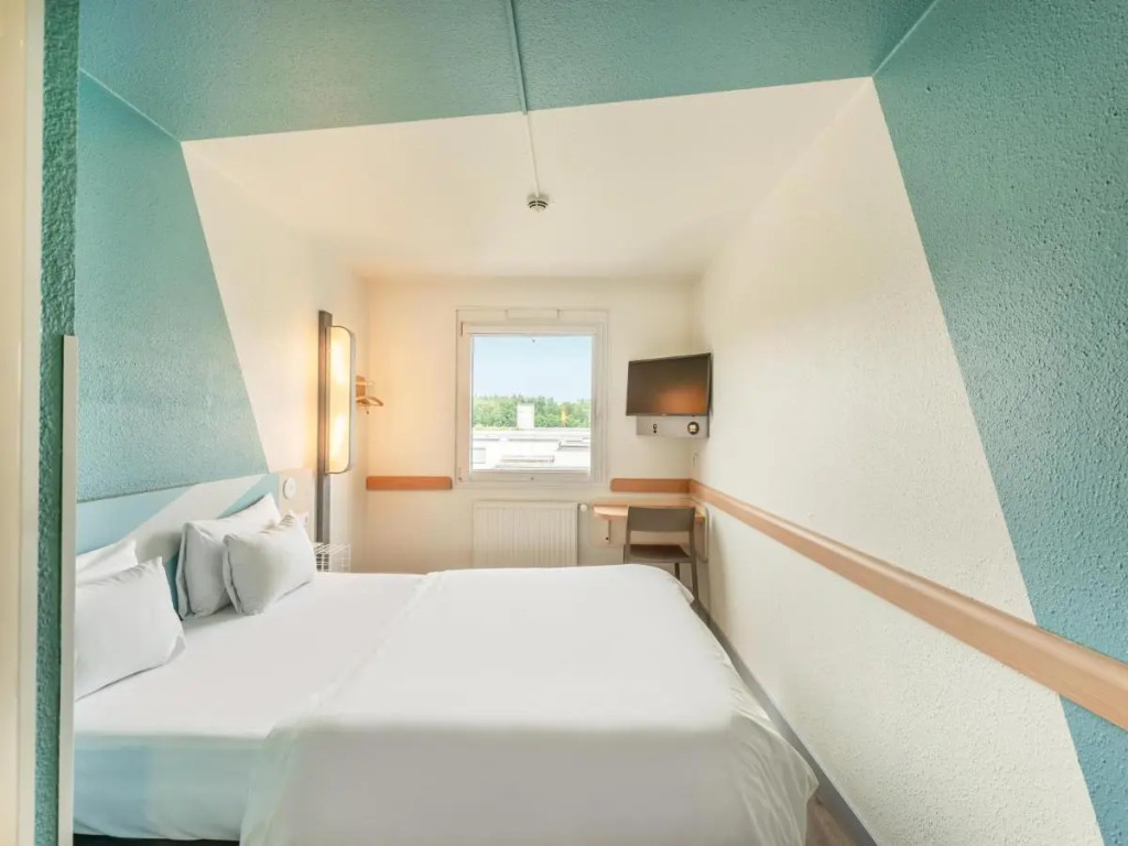 B&B HOTEL Köln-Porz