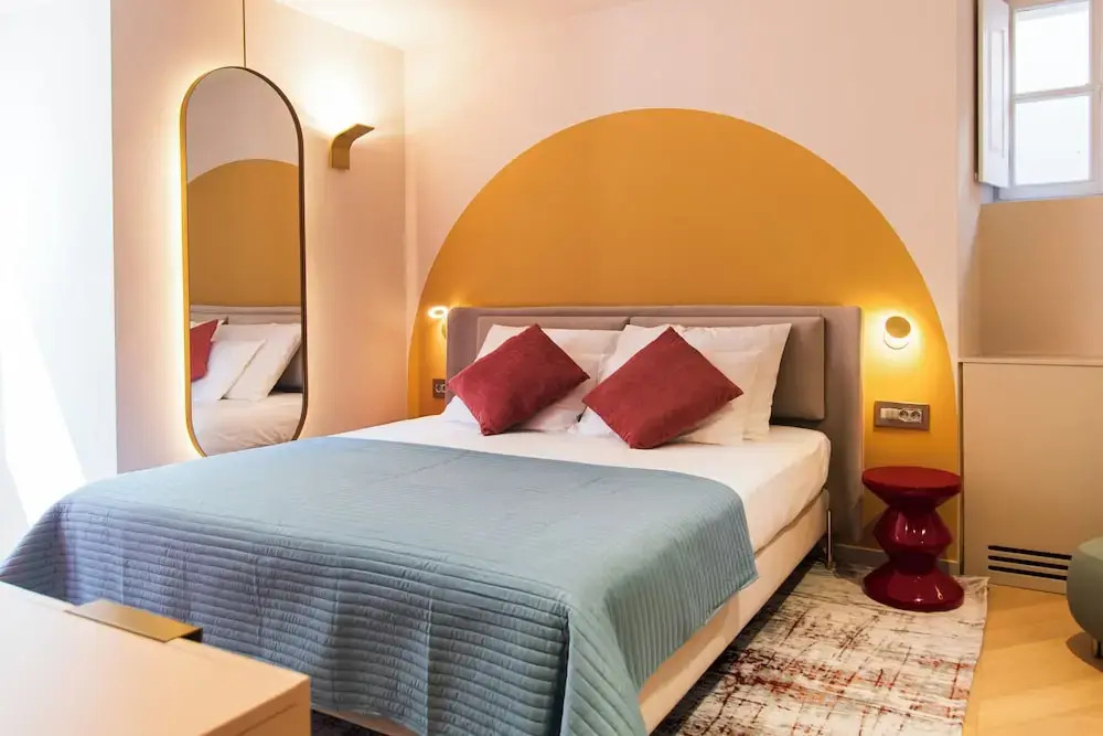 Spindler Luxury rooms by DuHomes