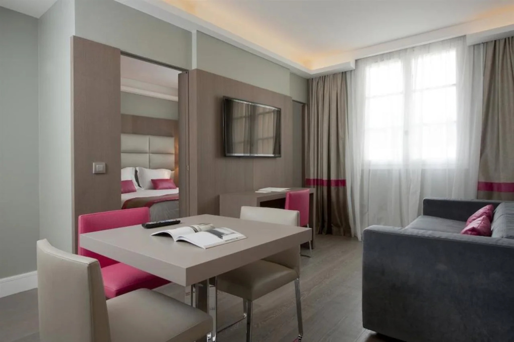 LEdmond Hotel Parc Monceau