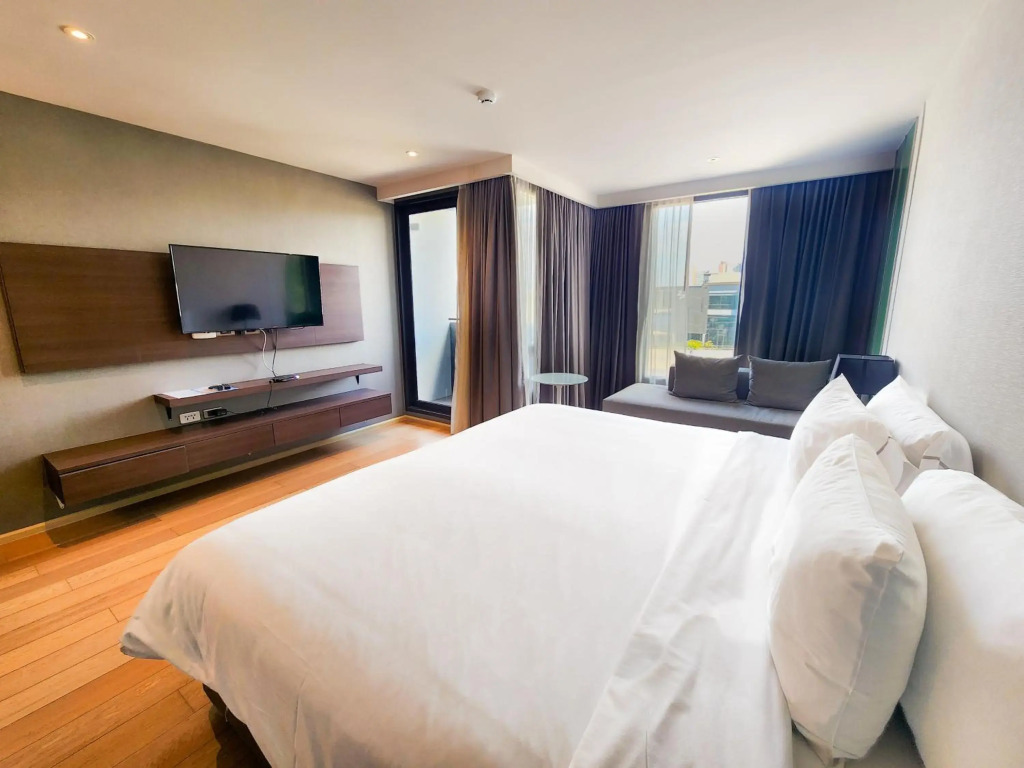 Montana Bangkok Hotel & Residence