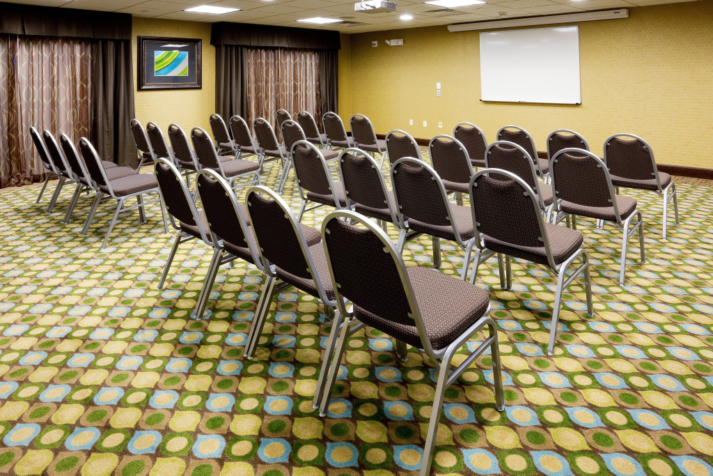 Holiday Inn Express and Suites Limerick - Pottstown by IHG