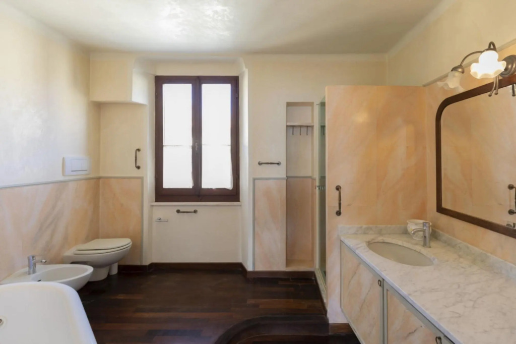 Historic house sleeping 8 with triple services in the center of Portoferraio with large terrace over-LA TERRAZZA DI NAPOLEONE