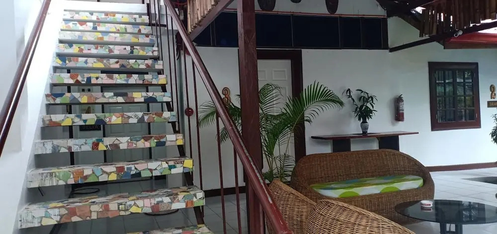 Elmundotel Guest House