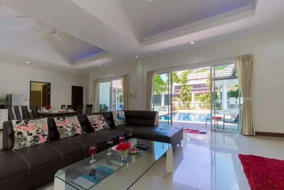 Chalong - 4 Bedroom Private Pool Villa - Phuket