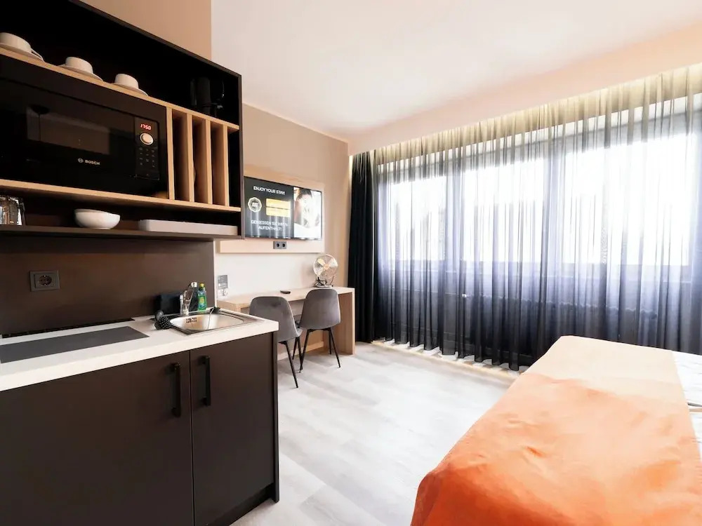 JustStay Mülheim Oberhausen Hotel & Apartments