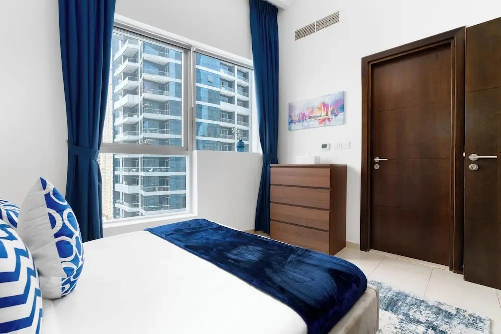 bnbme - Bay Central - 1BR