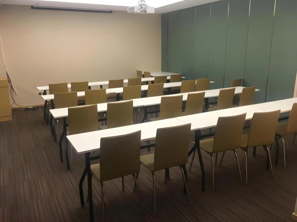 Ji Hotel Shigatse Qingdao Road