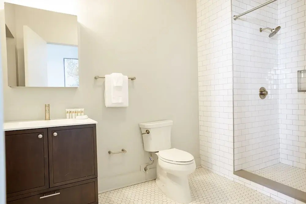 Sonder — Drayton Apartments