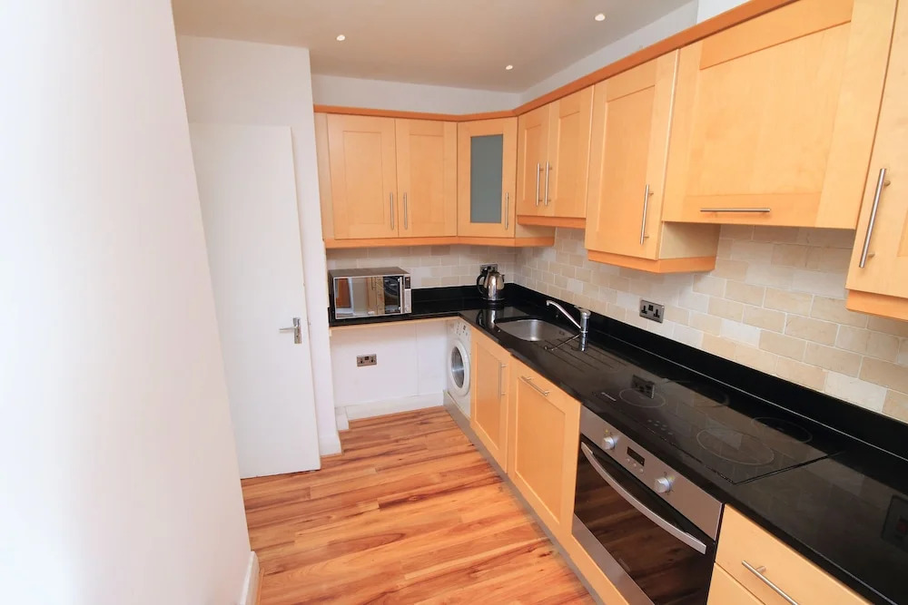 Pearse Street Penthouse