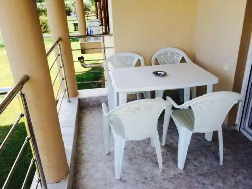 Nikolaidis House