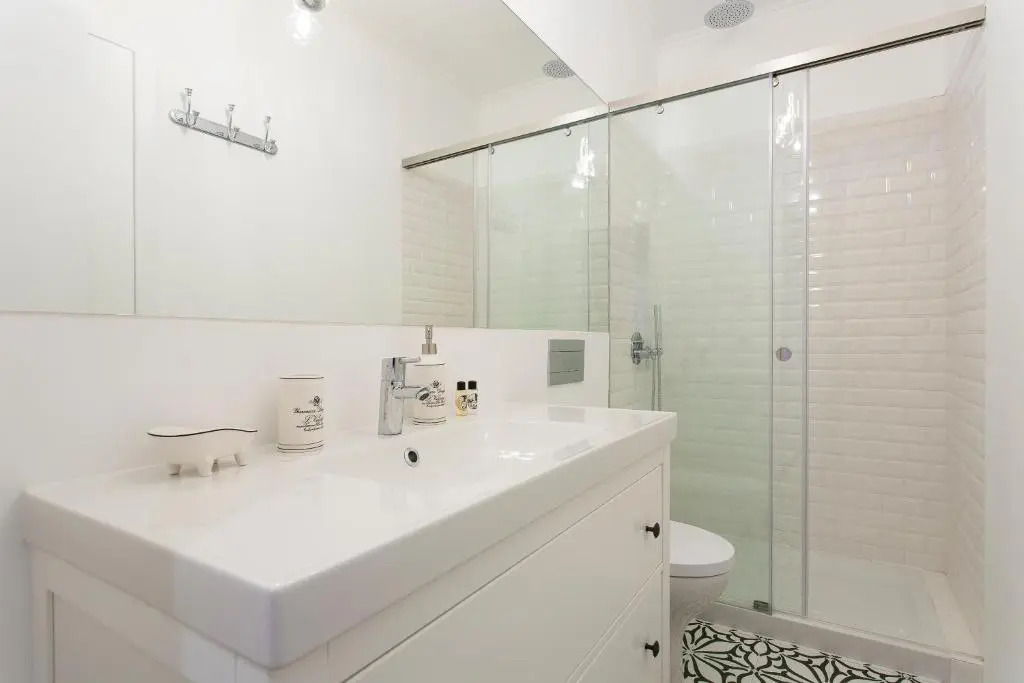 2 suites stylish flat at bairro alto-principe real