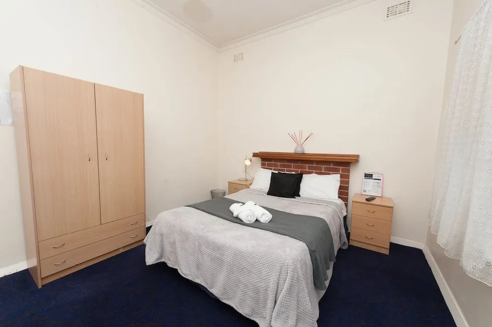 Riverina hotel