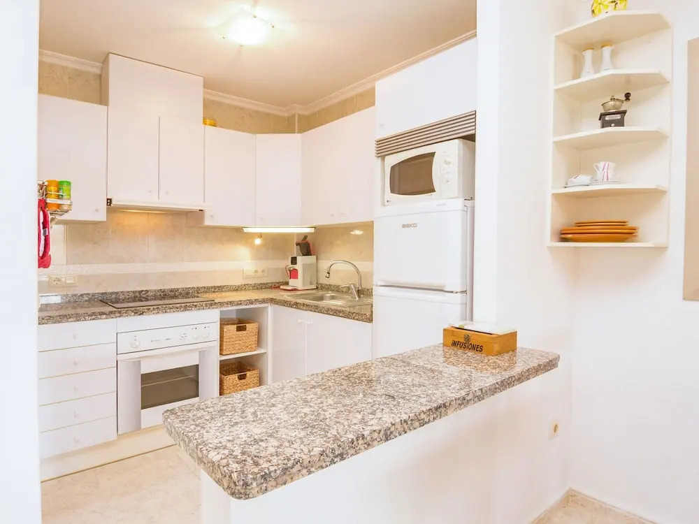 Top Apartment Moraira 4pers. 1.5 kilometres from Centre, Sea/Beach, Restaurants