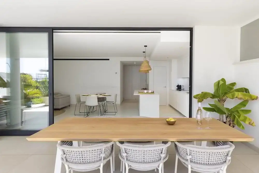 Exclusive Apartment With Garden in Higueron