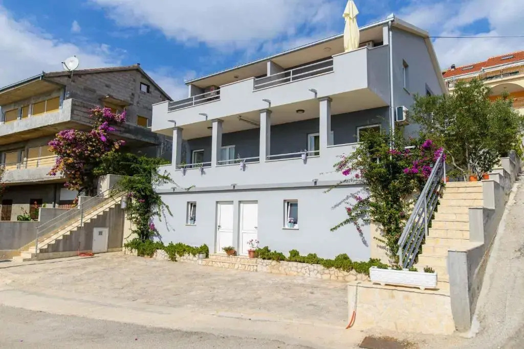 Apartment Okrug Gornji 29