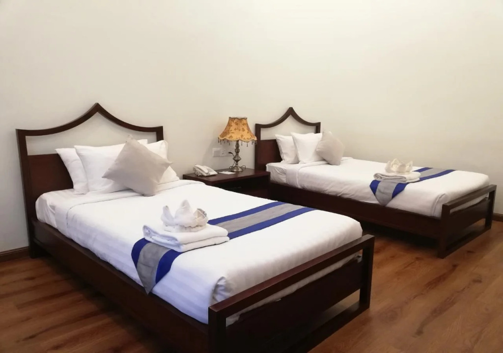 Mrauk U Hotel