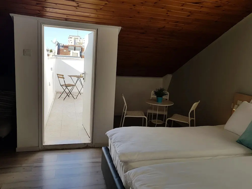 Airport Guest House