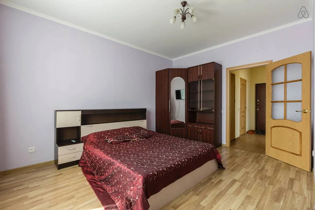 V Kupchino Apartments