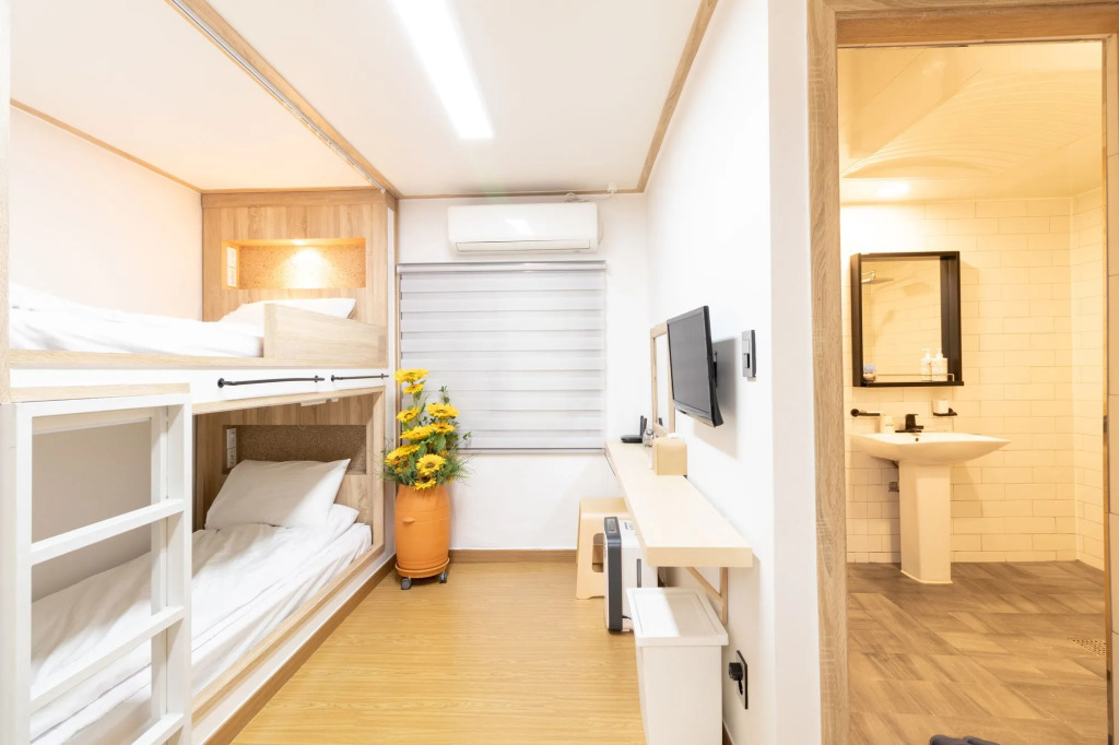 Huayuan House Hongdae - Hostel