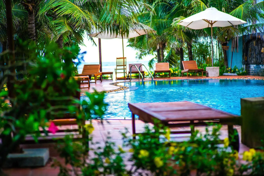 Coral Sea Resort