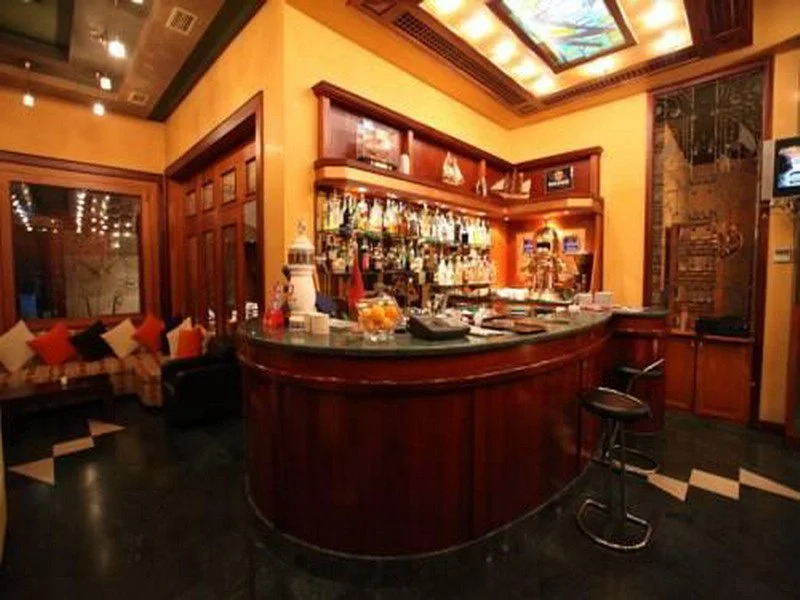 Nov Hotel