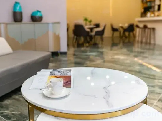Changfeng Future Apartment Hotel