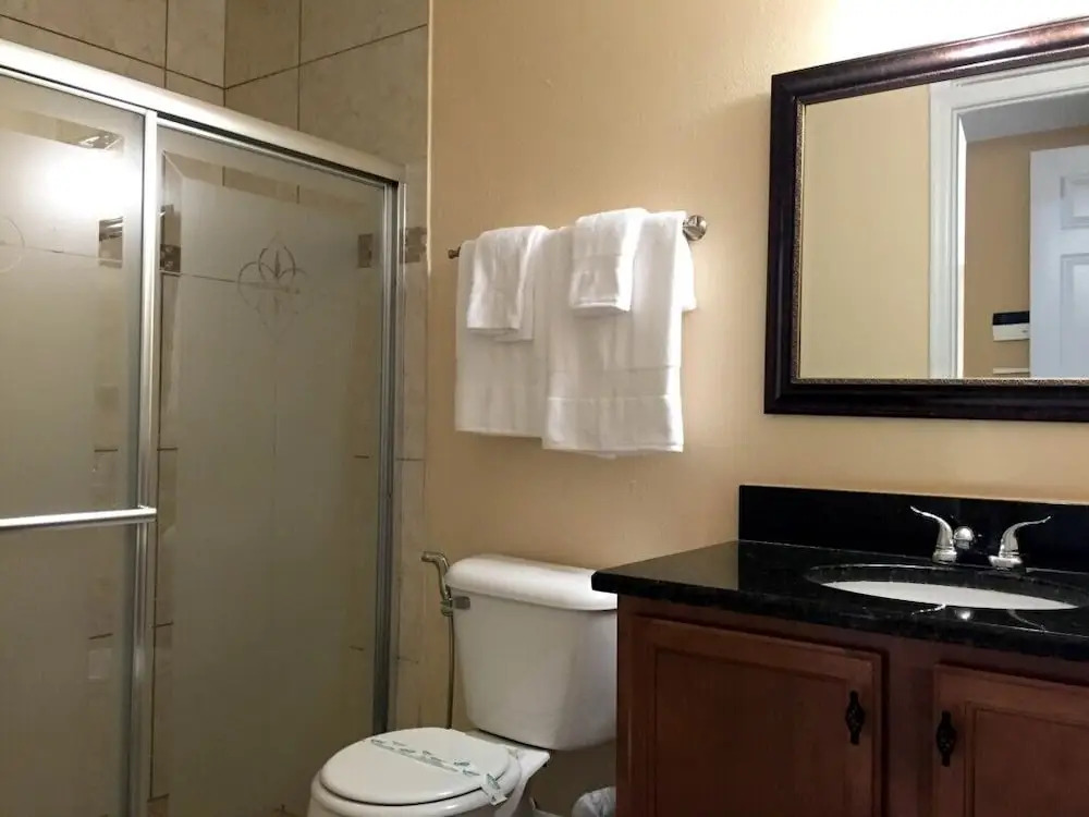 Fully Equipped Near Disney Parks 2718 4 Bedroom Home