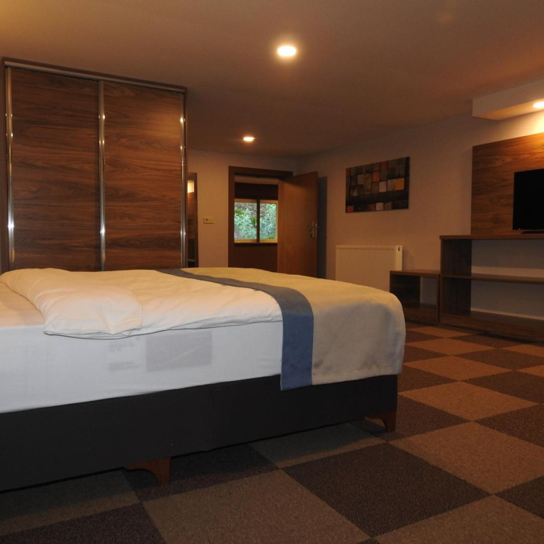 Feel & Live Hotel Villas Restaurant Sapanca