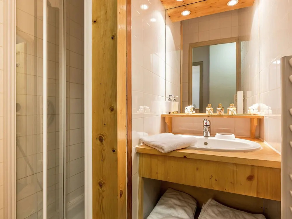 Savoyards and rustic studio in the heart of Val d'Isère