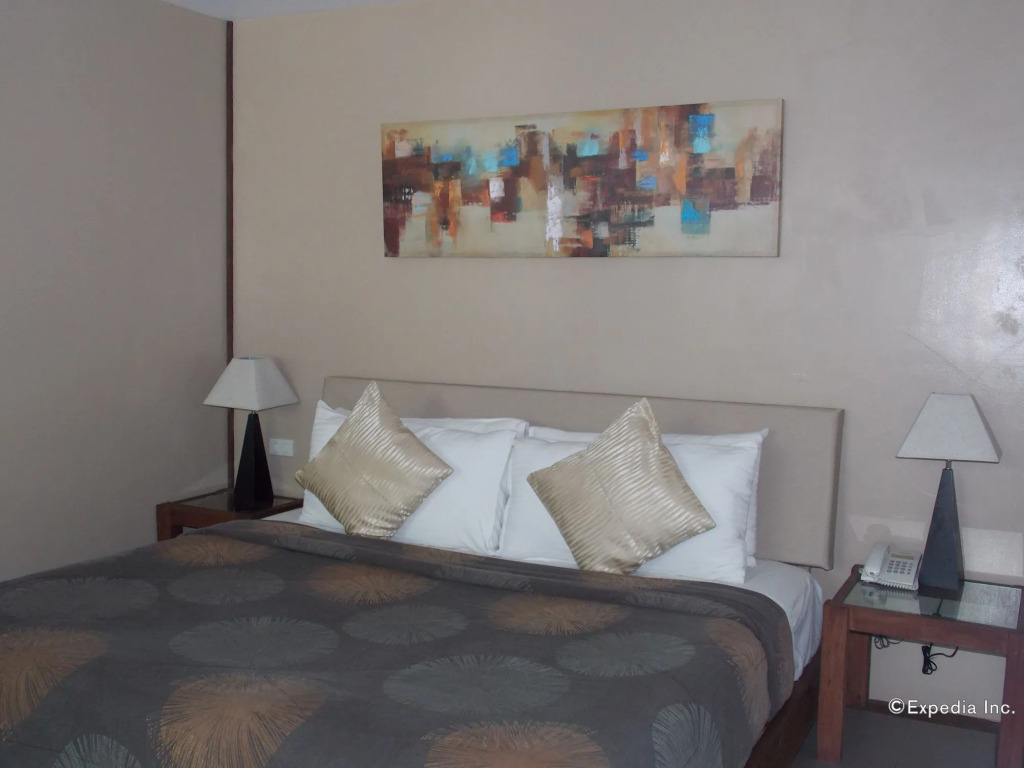 Urban Sands Iloilo Hotel