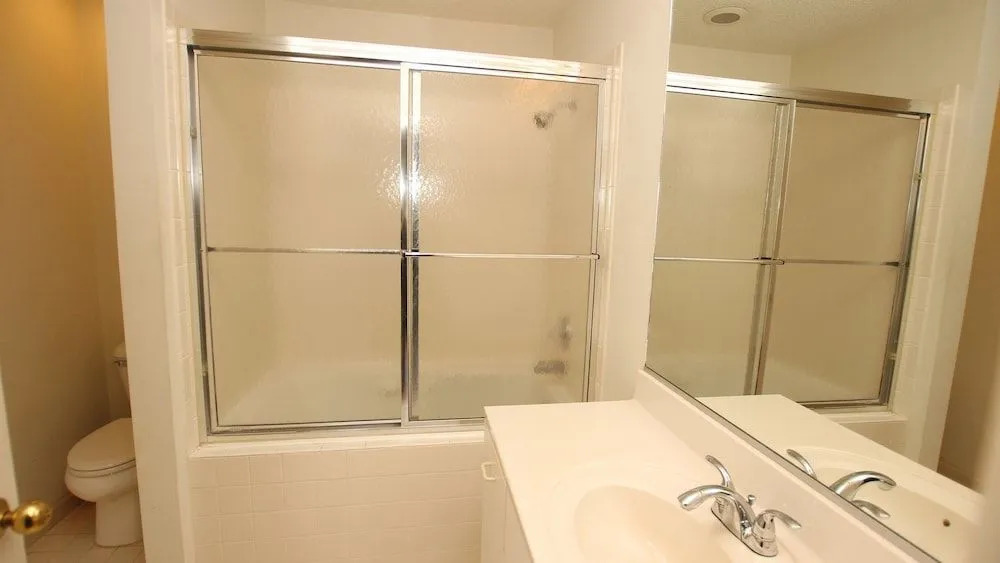 Hogan - 4 Br Home