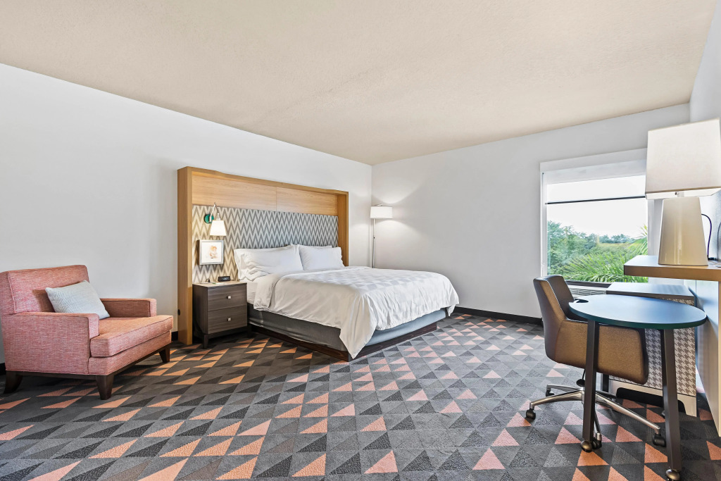 Holiday Inn - St. Petersburg West by IHG