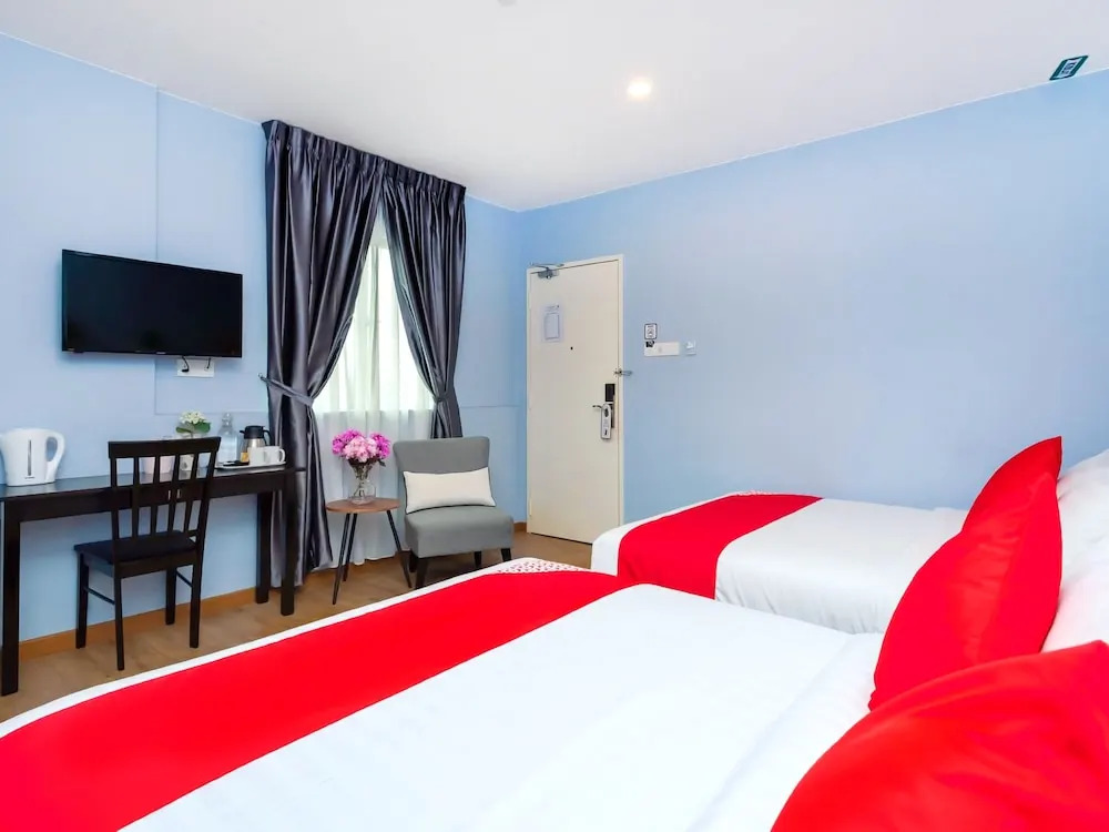 DK Hotel