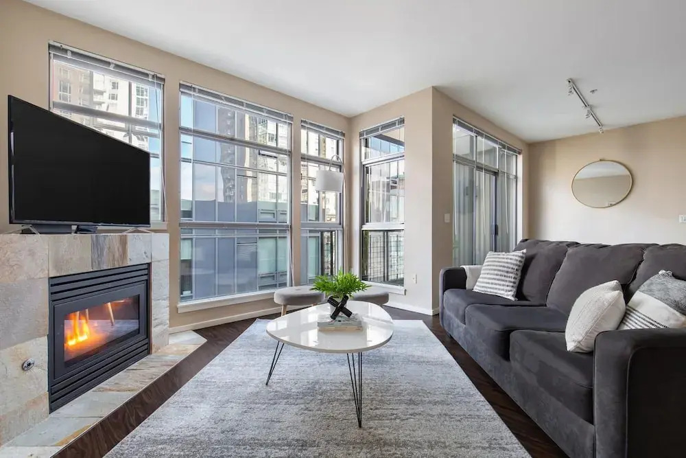 Bellevue Modern 2BD 2BA Apartment