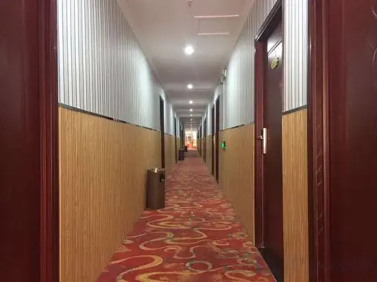 Zhumadian golden golden express hotel