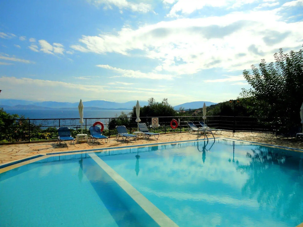 Dionysos Apartments