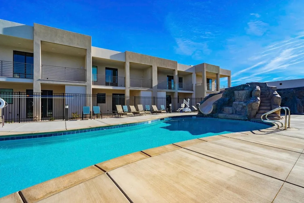 Paradise at the Lofts #32