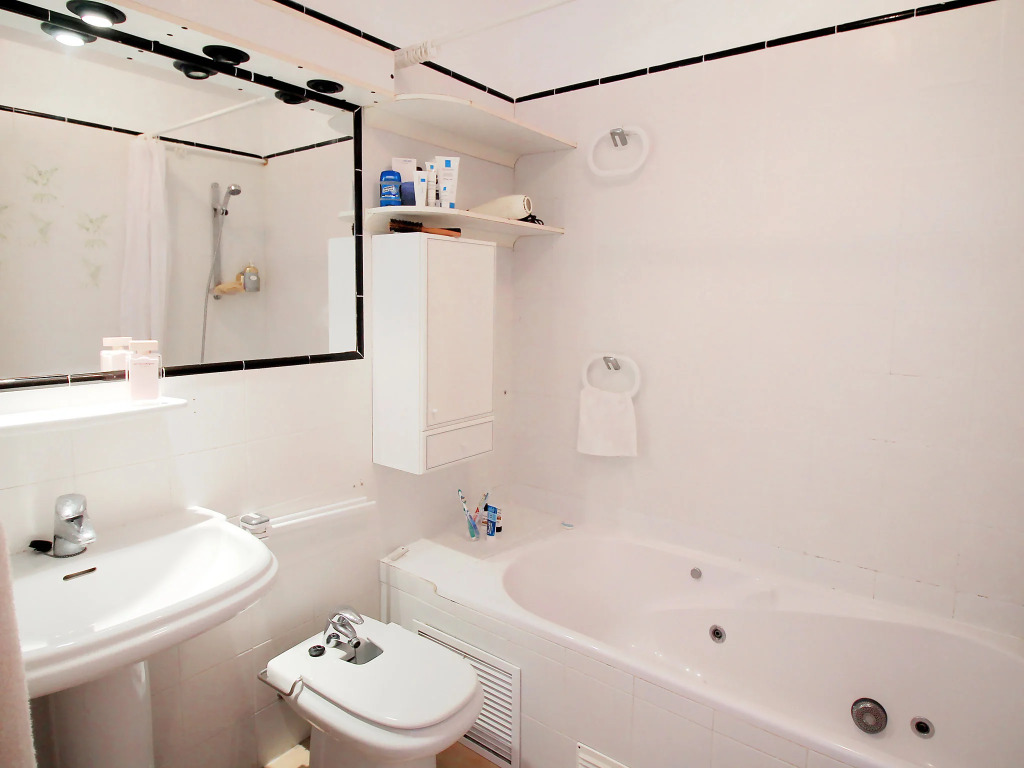 Holiday Home Mar y Montaña by Interhome