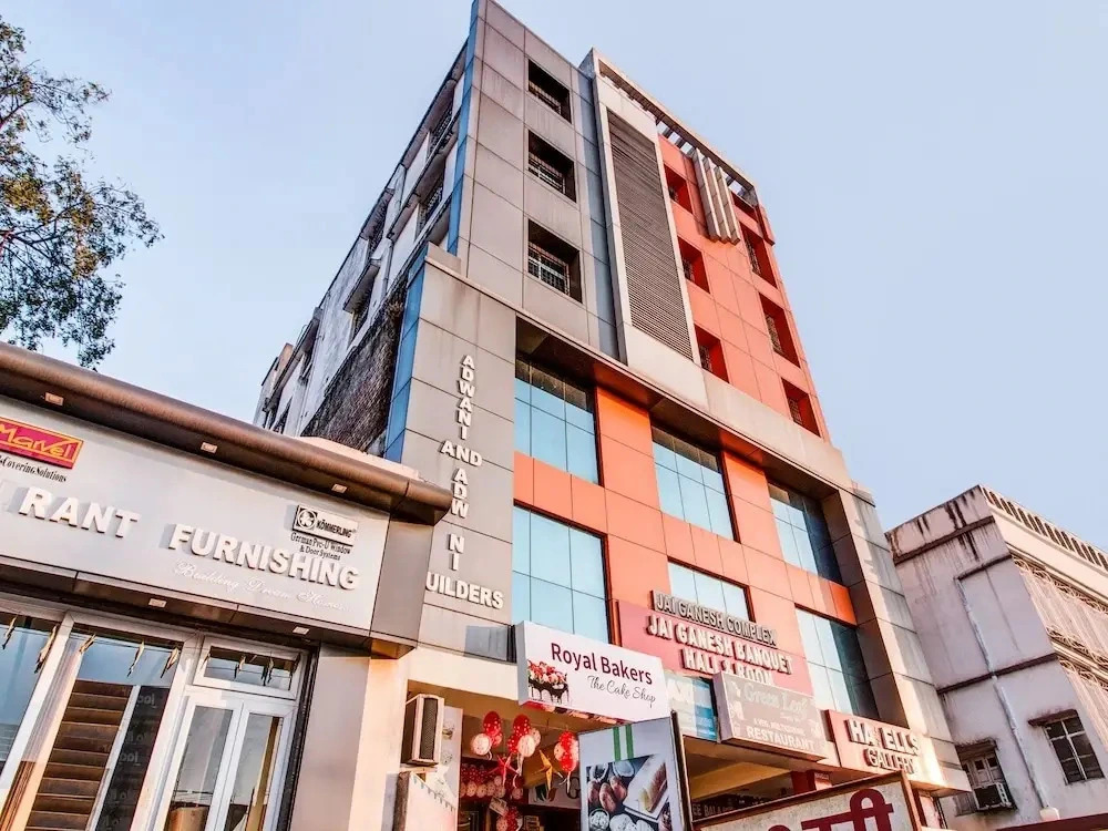 Jai Ganesh Banquet Hall & Rooms By OYO Rooms
