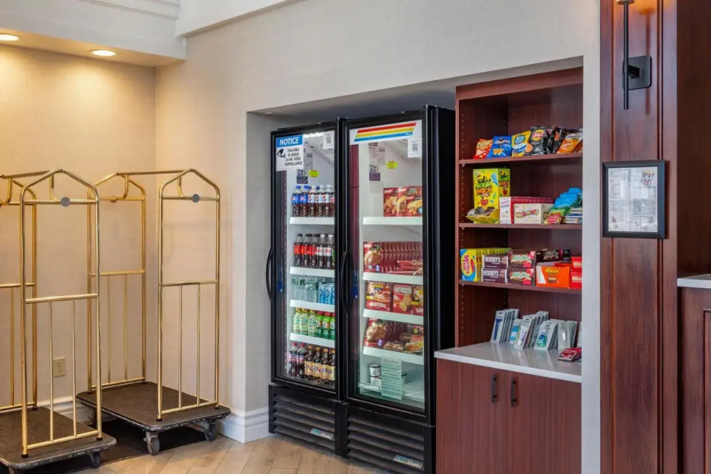 Comfort Inn & Suites East Greenbush - Albany
