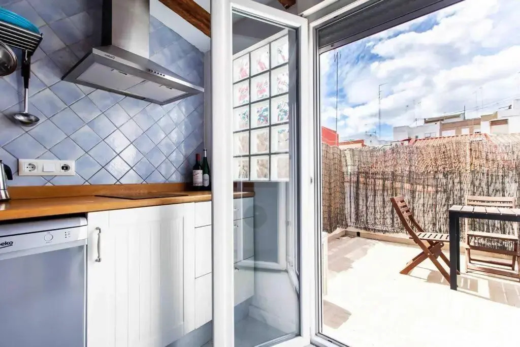 Precioso estudio con terraza privada en la playa