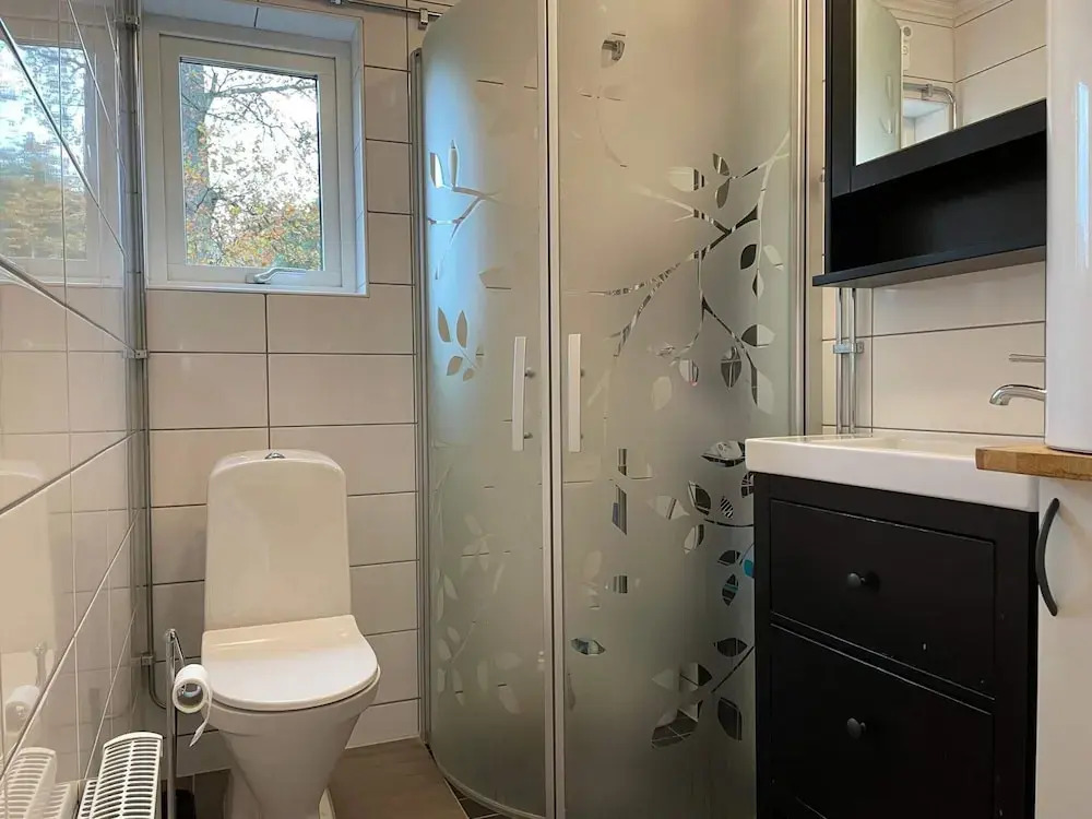 6 person holiday home in LÖTTORP-By Traum