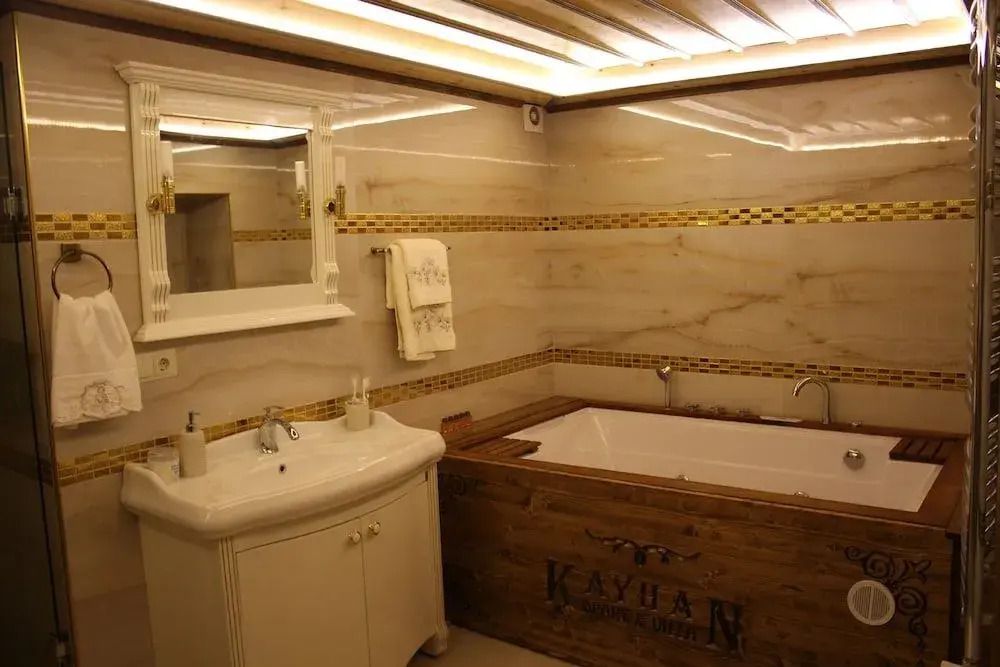 Kayhan Cave Villa