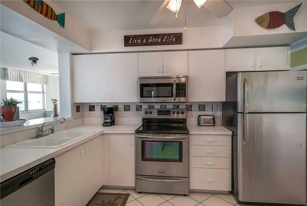 Bahia Vista 17881 - Two Bedroom Condo