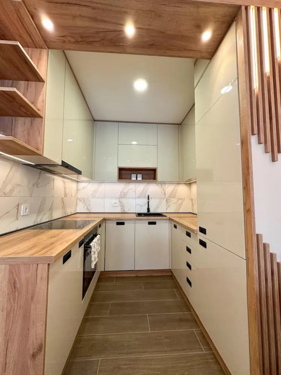 I&I 3 Bedrooms Apartment