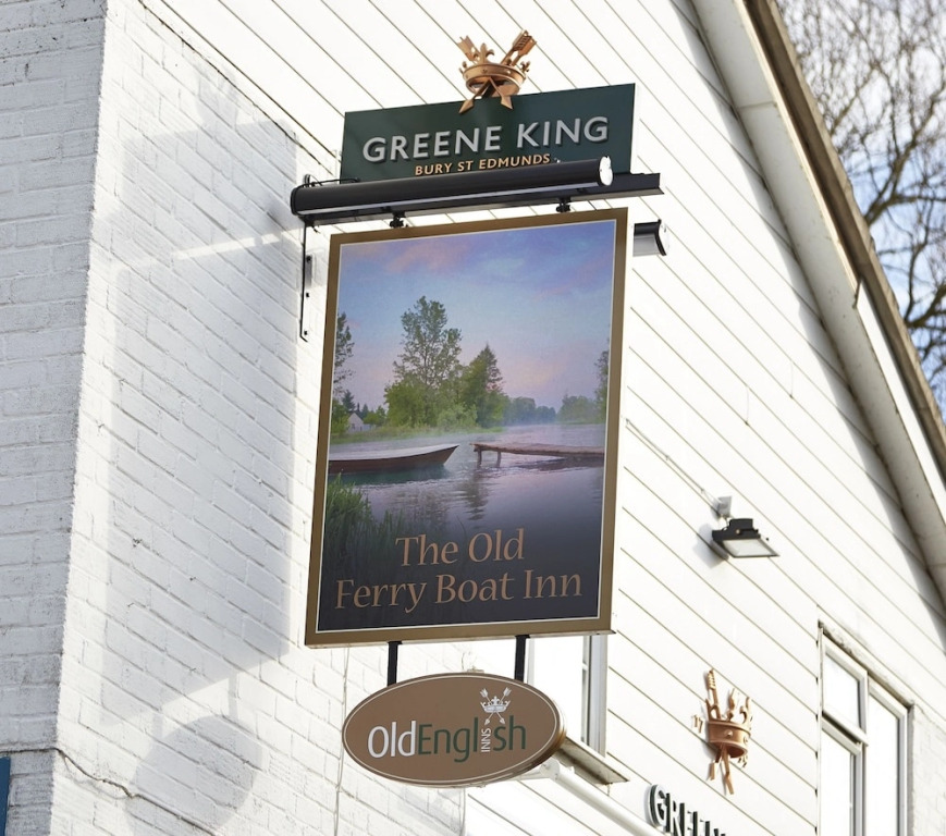 Old Ferry Boat by Greene King Inns