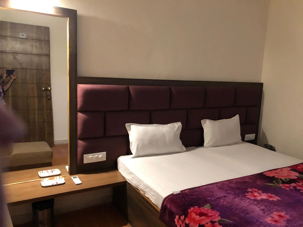 Madpackers Hostel Agra