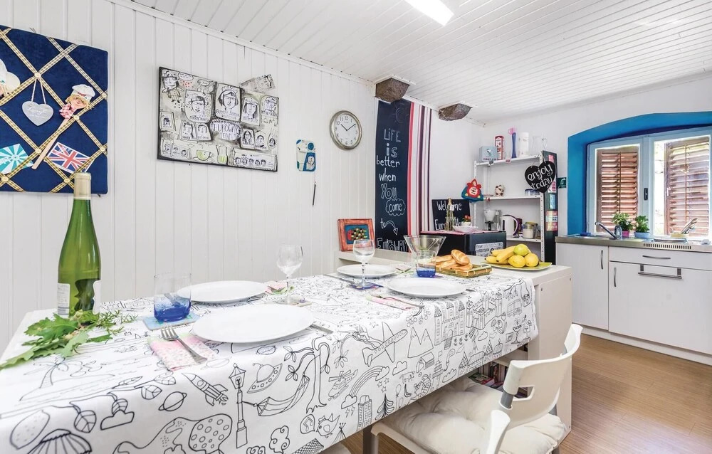 Amazing Home in Kastav With Wifi and 2 Bedrooms