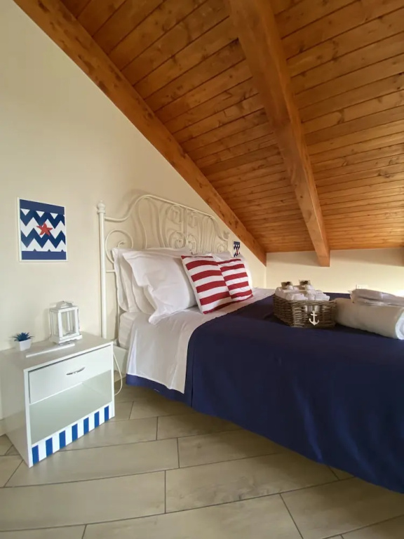 Lucky House e Il Mare in Mansarda